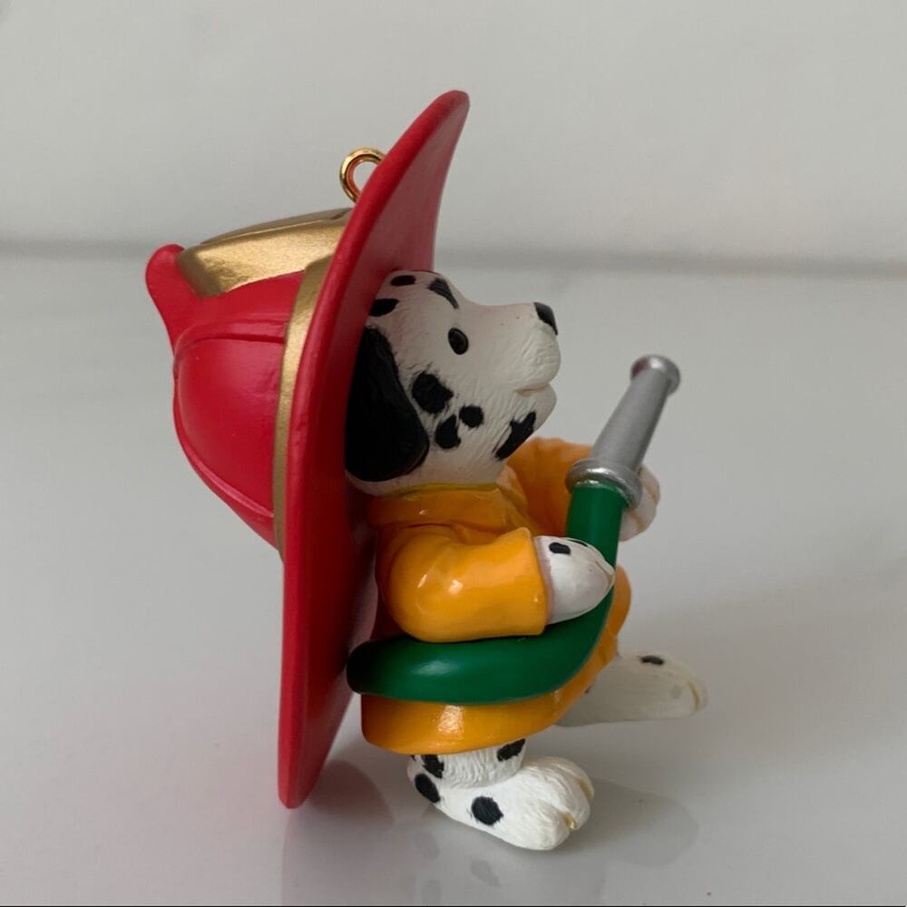 1993 Hallmark Dalmatian Firefighter Ornament - Picture 3 of 9
